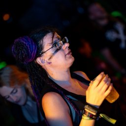 2023 - party - 000632